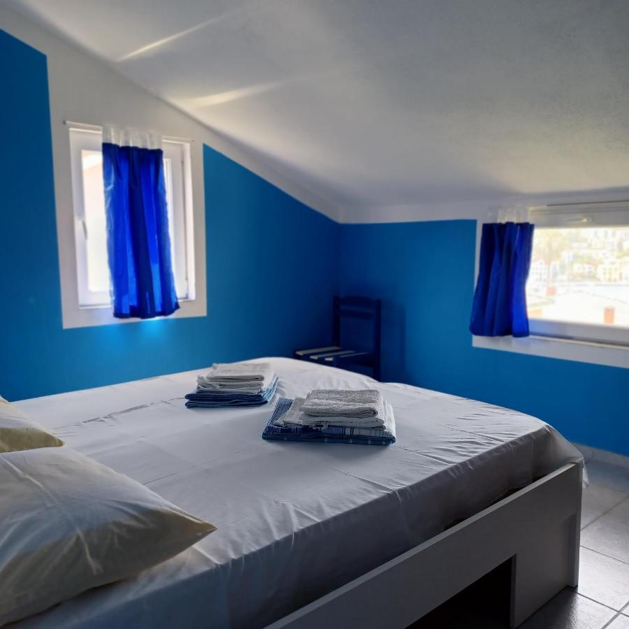 מאלי לוסיניי Apartments Losinj מראה חיצוני תמונה