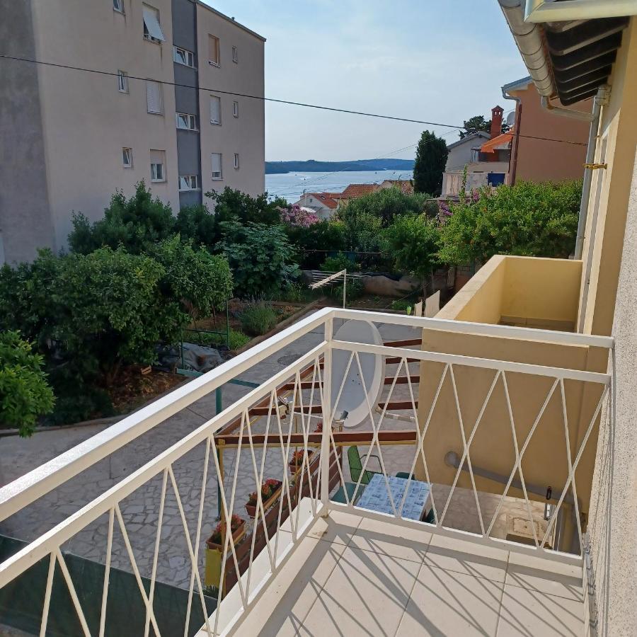 מאלי לוסיניי Apartments Losinj מראה חיצוני תמונה