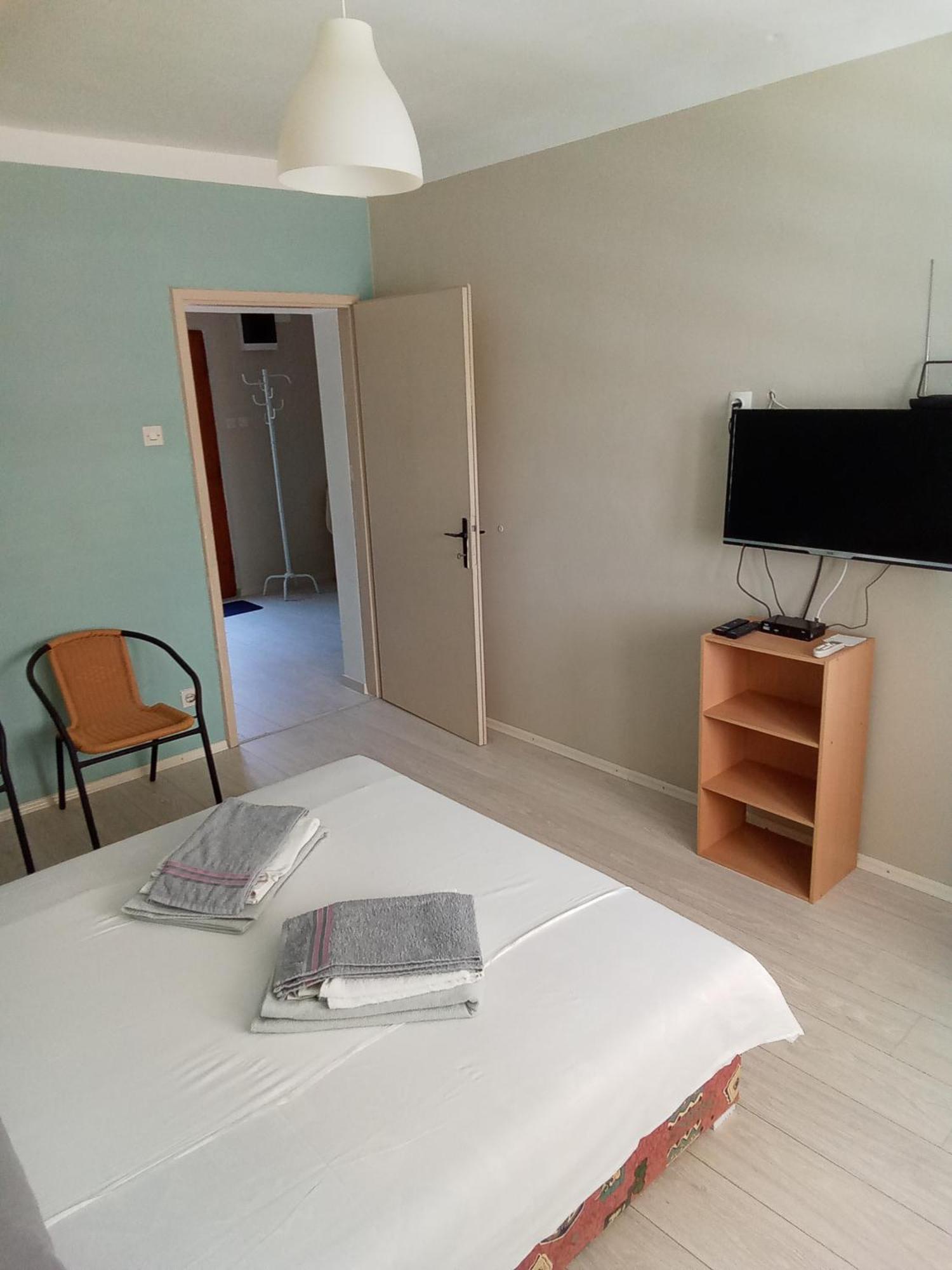 מאלי לוסיניי Apartments Losinj מראה חיצוני תמונה